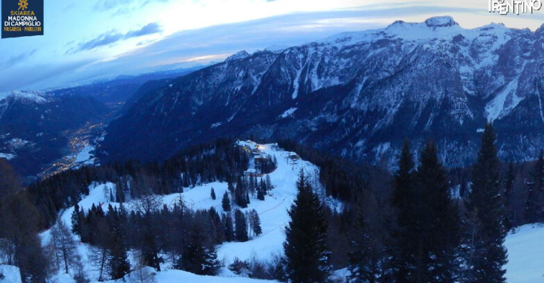 Webcam Skiarea Campiglio Dolomiti di Brenta Val di Sole Val Rendena - Folgarida Malghet Aut 