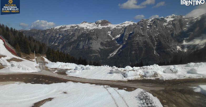 Webcam Skiarea Campiglio Dolomiti di Brenta Val di Sole Val Rendena - Pista delle Rocce - Folgarida
