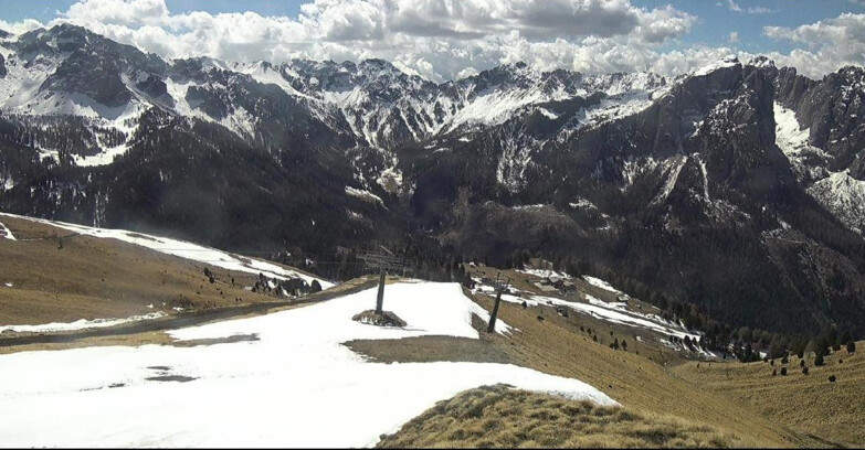 Webcam Pozza di Fassa-Aloch-Buffaure  - Rifugio Baita Cuz