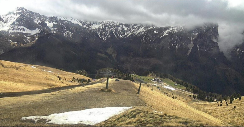 Webcam Pozza di Fassa-Aloch-Buffaure  - Rifugio Baita Cuz