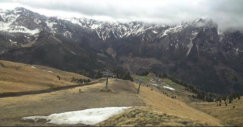 Webcam Pozza di Fassa-Aloch-Buffaure  - Rifugio Baita Cuz
