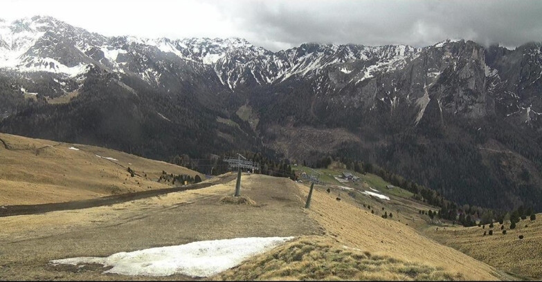 Webcam Pozza di Fassa-Aloch-Buffaure  - Rifugio Baita Cuz