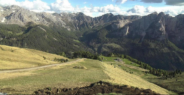 Webcam Pozza di Fassa-Aloch-Buffaure  - Rifugio Baita Cuz
