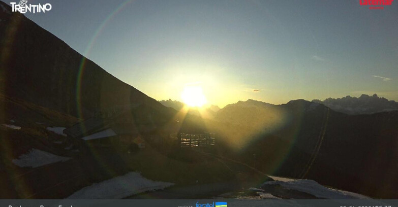 Webcam Пампеаго - Предаццо - Оберегген	 - Latemar- Feudo Ovest