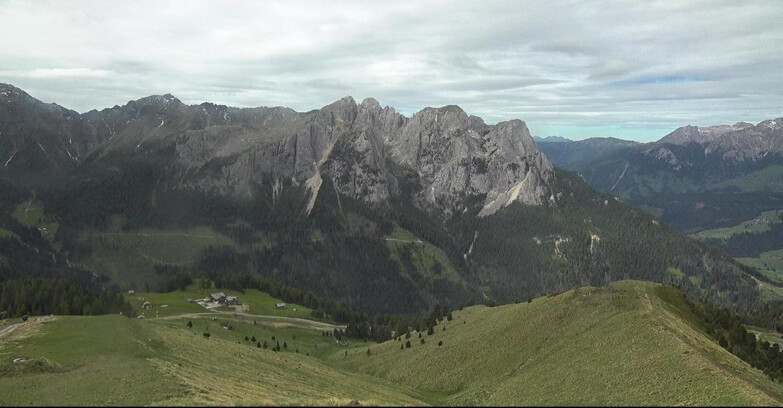 Webcam Pozza di Fassa-Aloch-Buffaure  - Cima 11 e Cima 12