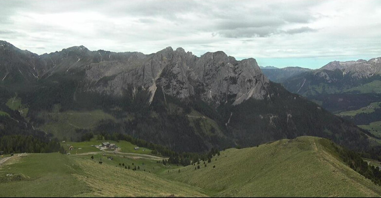 Webcam Pozza di Fassa-Aloch-Buffaure  - Cima 11 e Cima 12