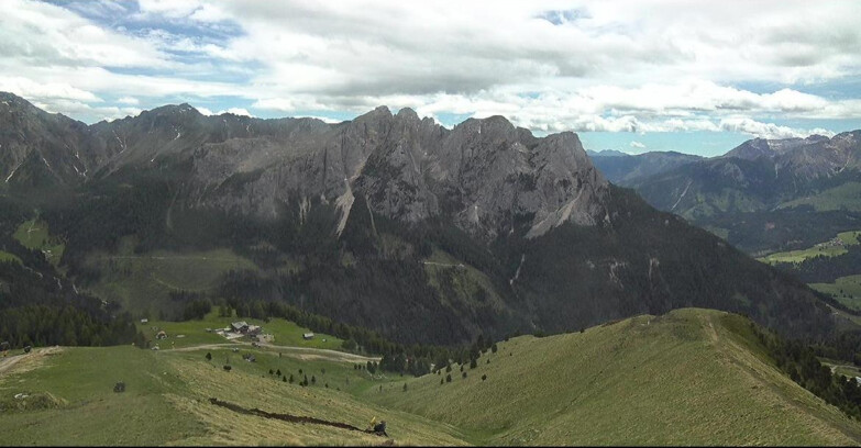 Webcam Pozza di Fassa-Aloch-Buffaure  - Cima 11 e Cima 12