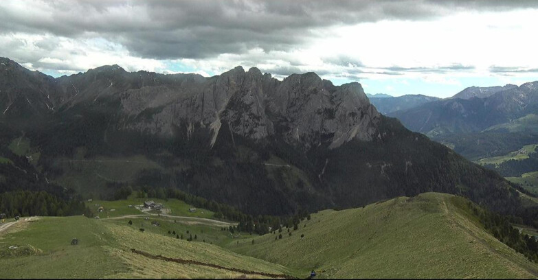 Webcam Pozza di Fassa-Aloch-Buffaure  - Cima 11 e Cima 12