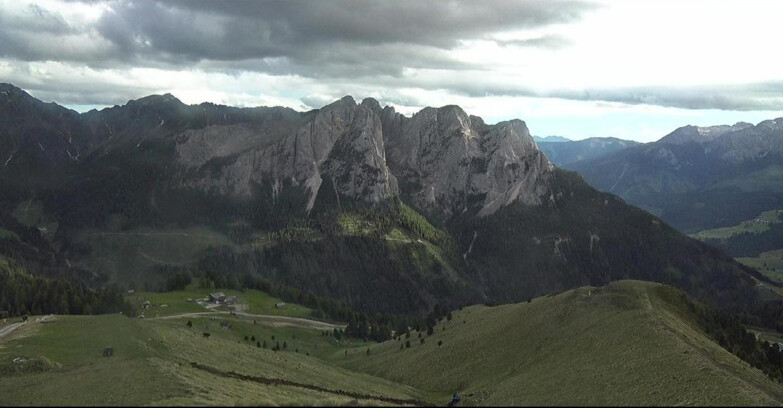 Webcam Pozza di Fassa-Aloch-Buffaure  - Cima 11 e Cima 12