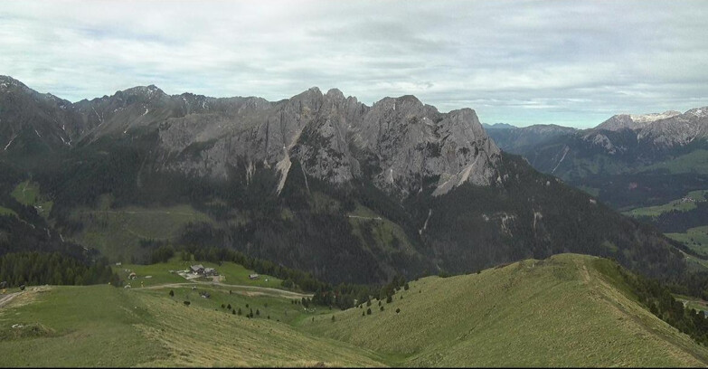 Webcam Pozza di Fassa-Aloch-Buffaure  - Cima 11 e Cima 12