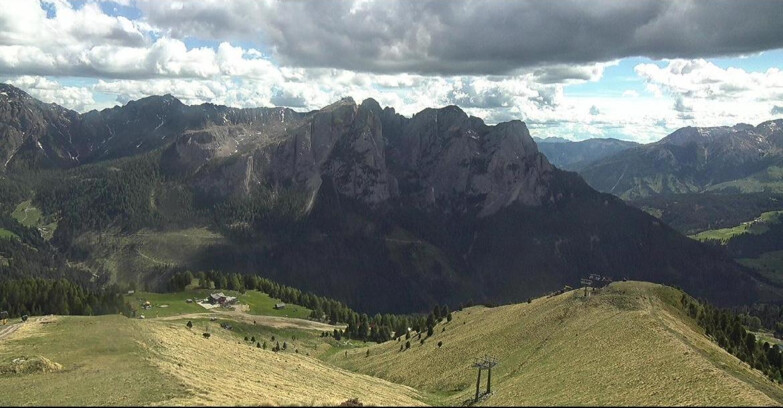 Webcam Pozza di Fassa-Aloch-Buffaure  - Cima 11 e Cima 12