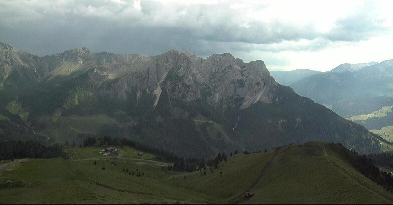 Webcam Pozza di Fassa-Aloch-Buffaure  - Cima 11 e Cima 12