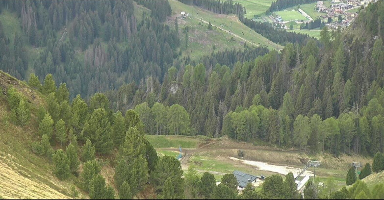 Webcam Pozza di Fassa-Aloch-Buffaure  - Panorama da Buffaure