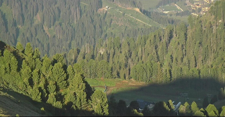 Webcam Pozza di Fassa-Aloch-Buffaure  - Panorama da Buffaure