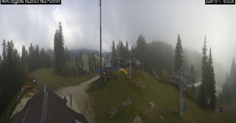 Webcam Lavarone - Chair lift Laghetto 