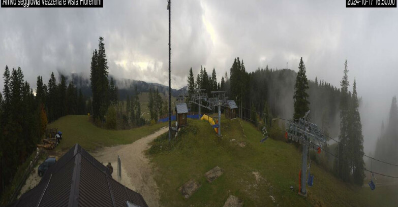 Webcam Lavarone - Chair lift Laghetto 