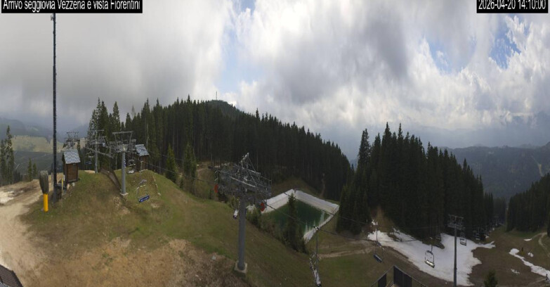 Webcam Лавароне  - Chair lift Laghetto 