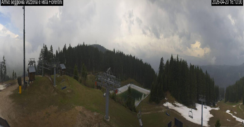 Webcam Лавароне  - Chair lift Laghetto 