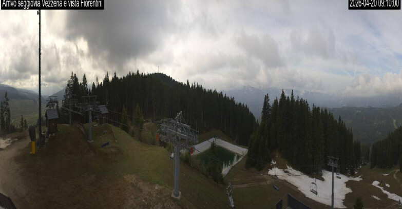 Webcam Лавароне  - Chair lift Laghetto 
