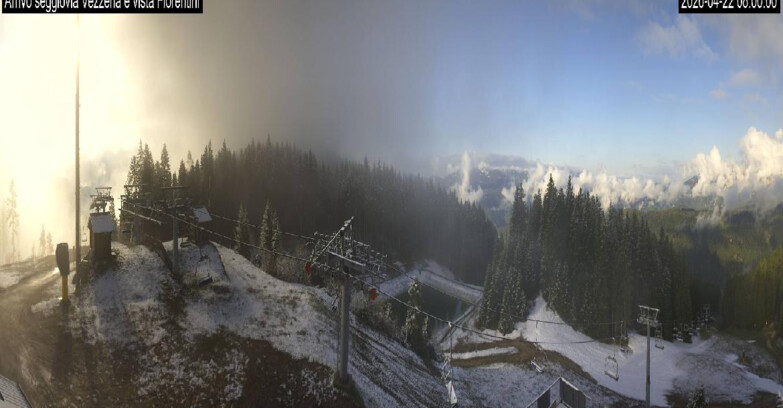 Webcam Lavarone - Chair lift Laghetto 