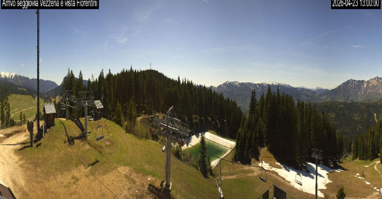 Webcam Ski area Lavarone - Arrivo seggiovia Laghetto