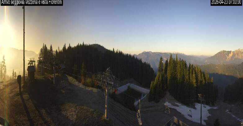 Webcam Ski area Lavarone - Arrivo seggiovia Laghetto