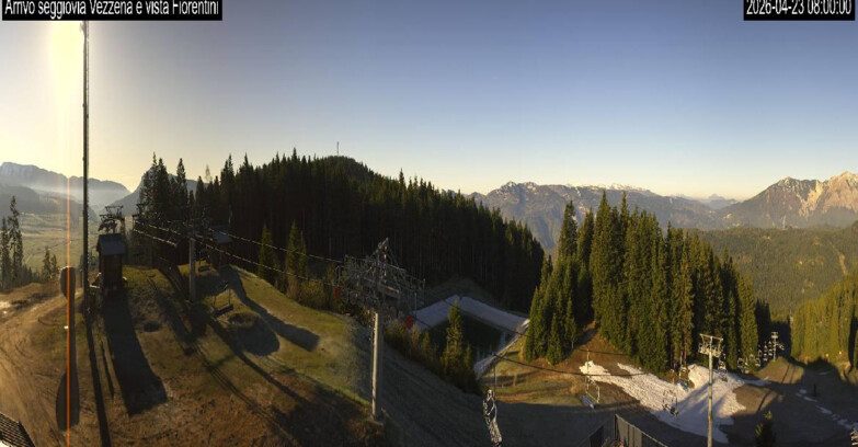 Webcam Ski area Lavarone - Arrivo seggiovia Laghetto