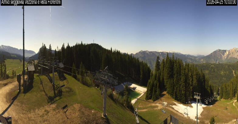 Webcam Lavarone - Chair lift Laghetto 