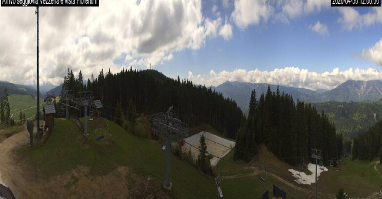 Webcam Lavarone - Chair lift Laghetto 