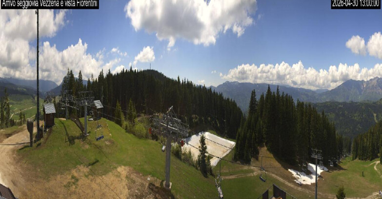 Webcam Lavarone - Chair lift Laghetto 