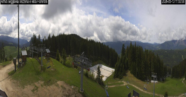 Webcam Ski area Lavarone - Arrivo seggiovia Laghetto
