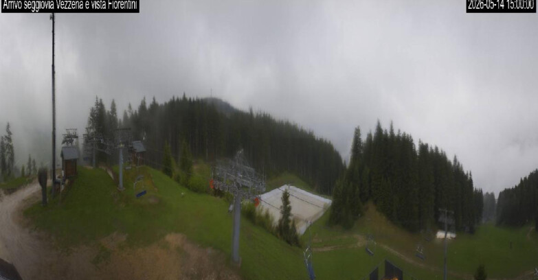 Webcam Ski Area Lavarone  - Chair lift Laghetto 