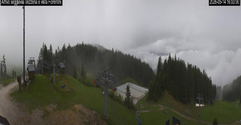 Webcam Ski Area Lavarone  - Chair lift Laghetto 