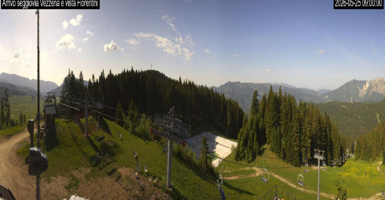 Webcam Lavarone - Chair lift Laghetto 