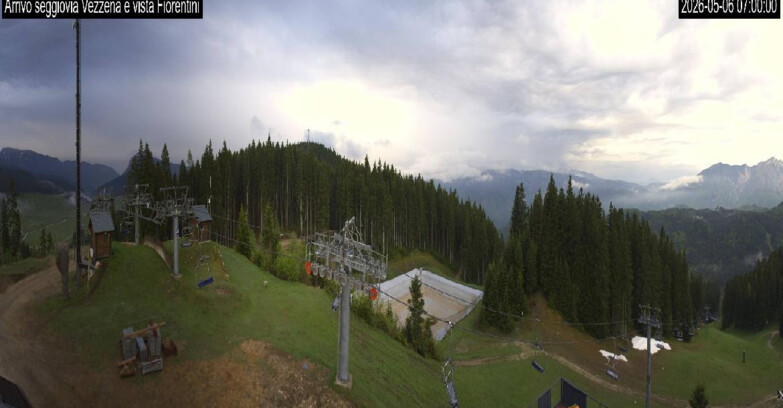 Webcam Lavarone Skigegiet - Laghetto Sessellift 