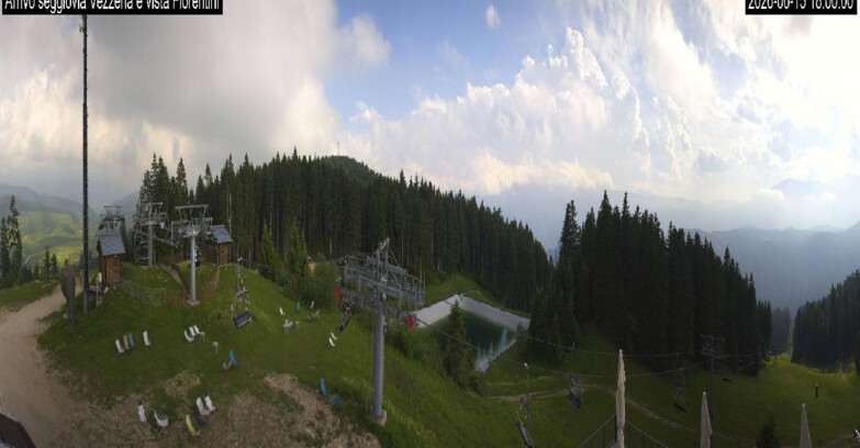 Webcam Lavarone - Chair lift Laghetto 