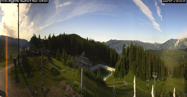 Webcam Ski area Lavarone - Arrivo seggiovia Laghetto