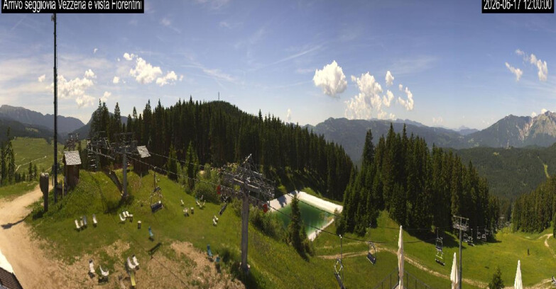 Webcam Lavarone Skigegiet - Laghetto Sessellift 