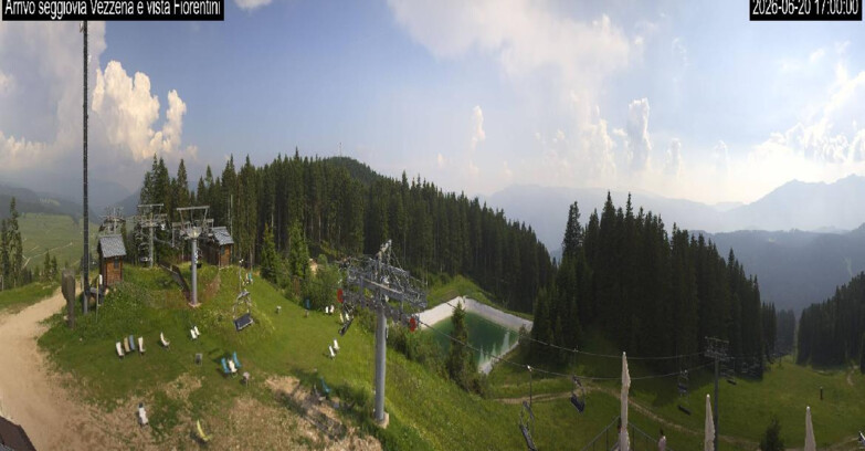 Webcam Ski area Lavarone - Arrivo seggiovia Laghetto
