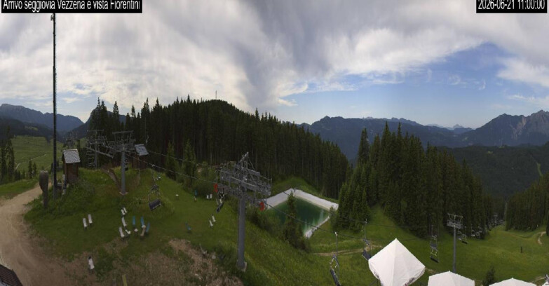 Webcam Ski Area Lavarone  - Chair lift Laghetto 