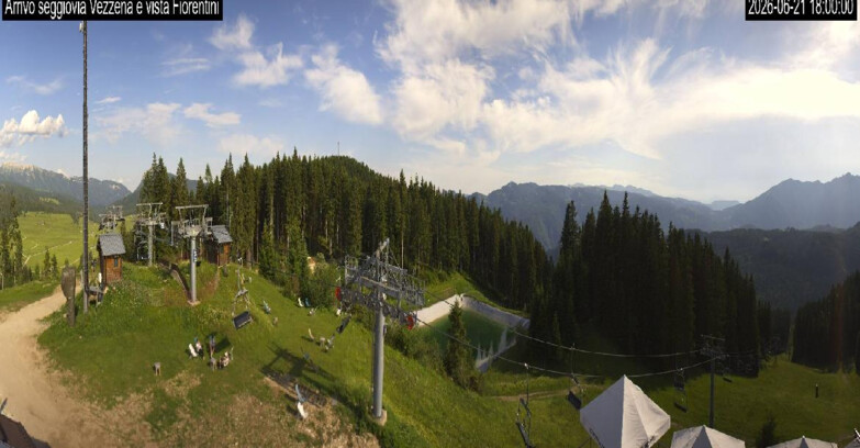 Webcam Ski Area Lavarone  - Chair lift Laghetto 
