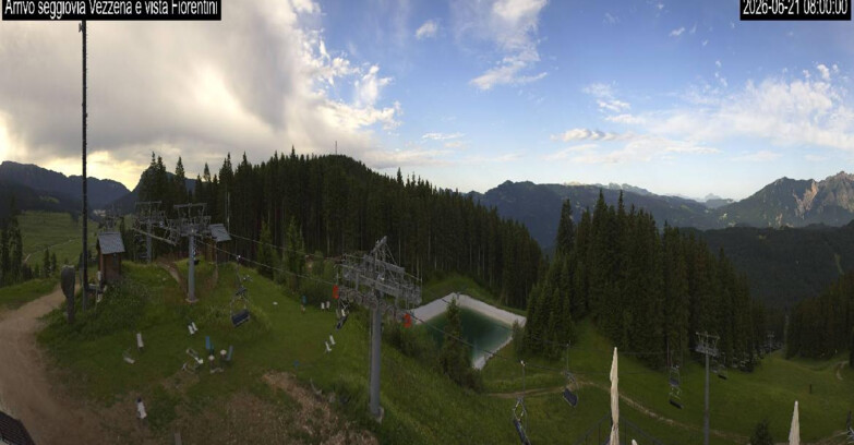 Webcam Ski Area Lavarone  - Chair lift Laghetto 