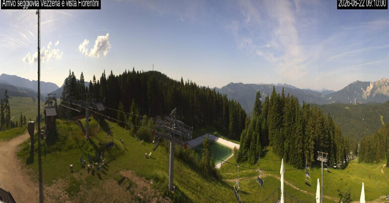 Webcam Lavarone - Chair lift Laghetto 