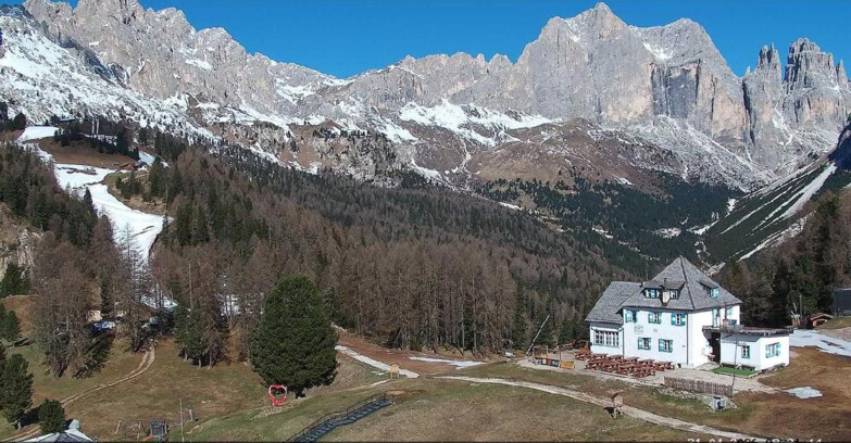 Webcam Vigo di Fassa-Pera-Ciampedìe - Vigo - Roda de Vael -Dolomiti di Fassa