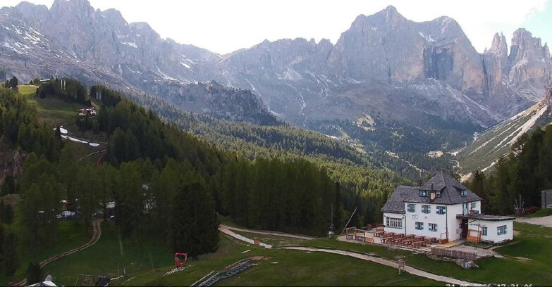 Webcam Vigo di Fassa-Pera-Ciampedie - Vigo - Roda de Vael