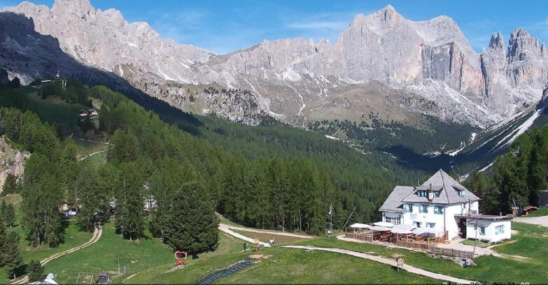 Webcam Vigo di Fassa-Pera-Ciampedìe - Vigo - Roda de Vael -Dolomiti di Fassa