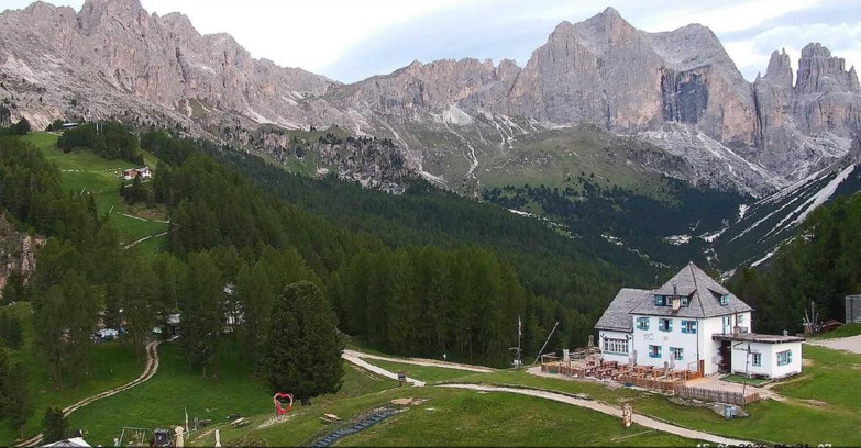 Webcam Vigo di Fassa-Pera-Ciampedie - Vigo - Roda de Vael