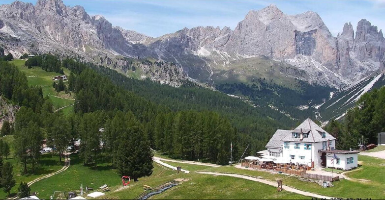 Webcam Vigo di Fassa-Pera-Ciampedìe - Vigo - Roda de Vael