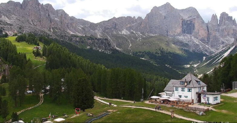 Webcam Vigo di Fassa-Pera-Ciampedìe - Vigo - Roda de Vael