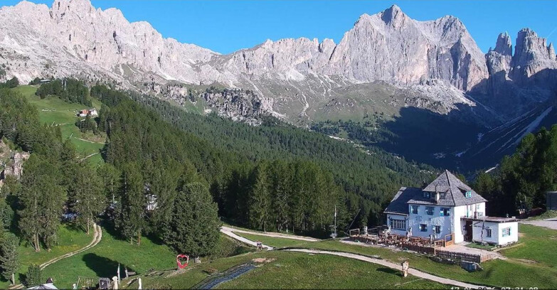 Webcam Vigo di Fassa-Pera-Ciampedìe - Vigo - Roda de Vael